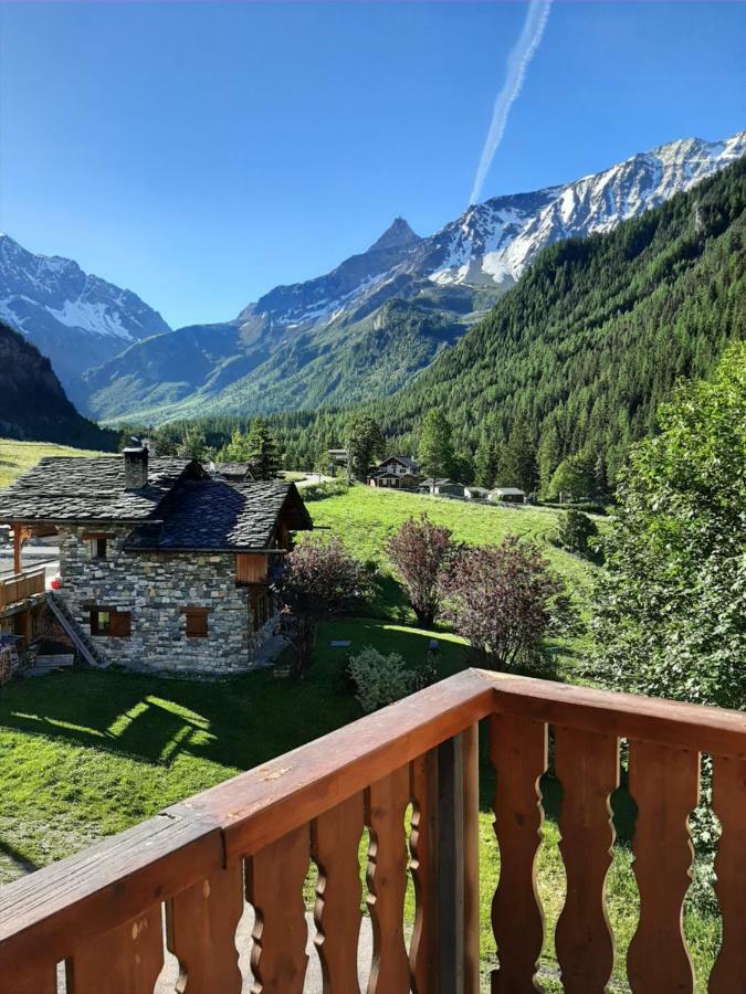 Du Bon Air Chalet *